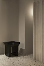 "the vathia" chair - Image 2