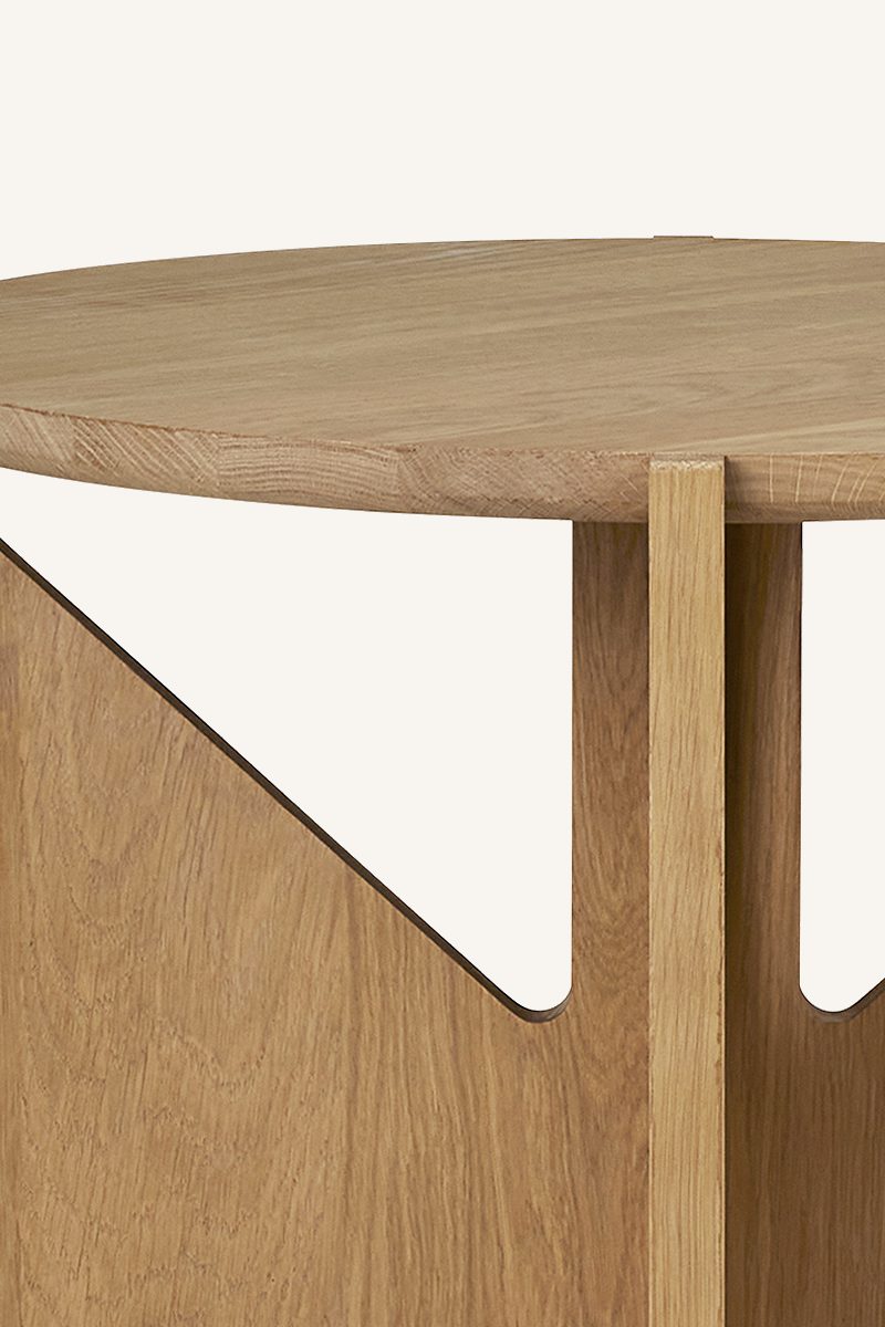 the simple coffee table | Obscoura