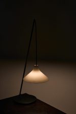 the seam table lamp - Image 2
